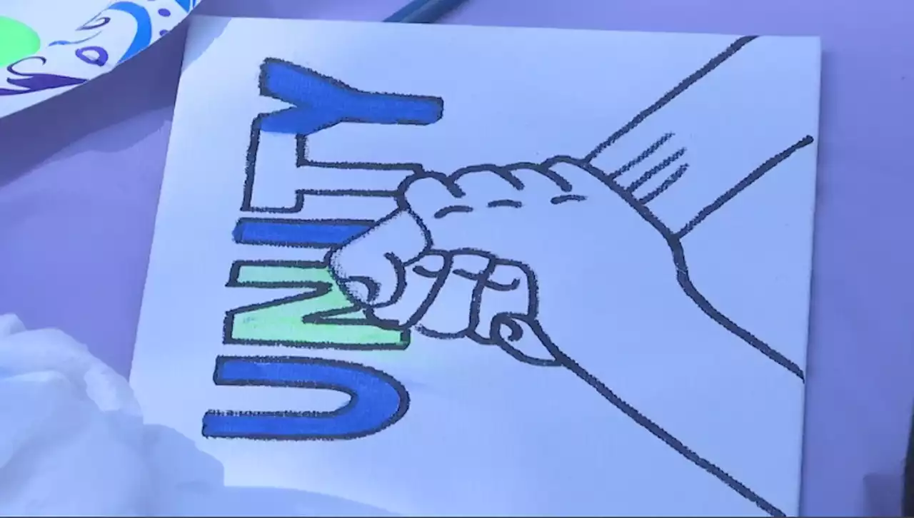 Community comes together for Push for Peace event in Downtown Mobile