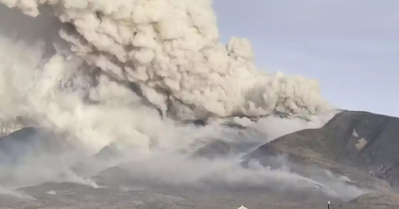 Wildfire officials hold meeting with Fillmore community on Halfway Hill Fire