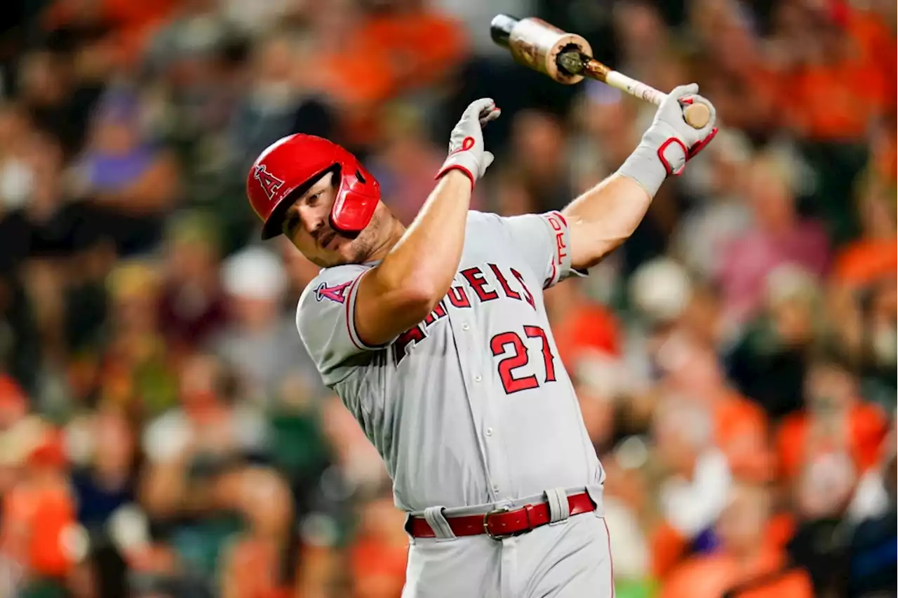 Angels’ Mike Trout improving, but still unable to return to lineup