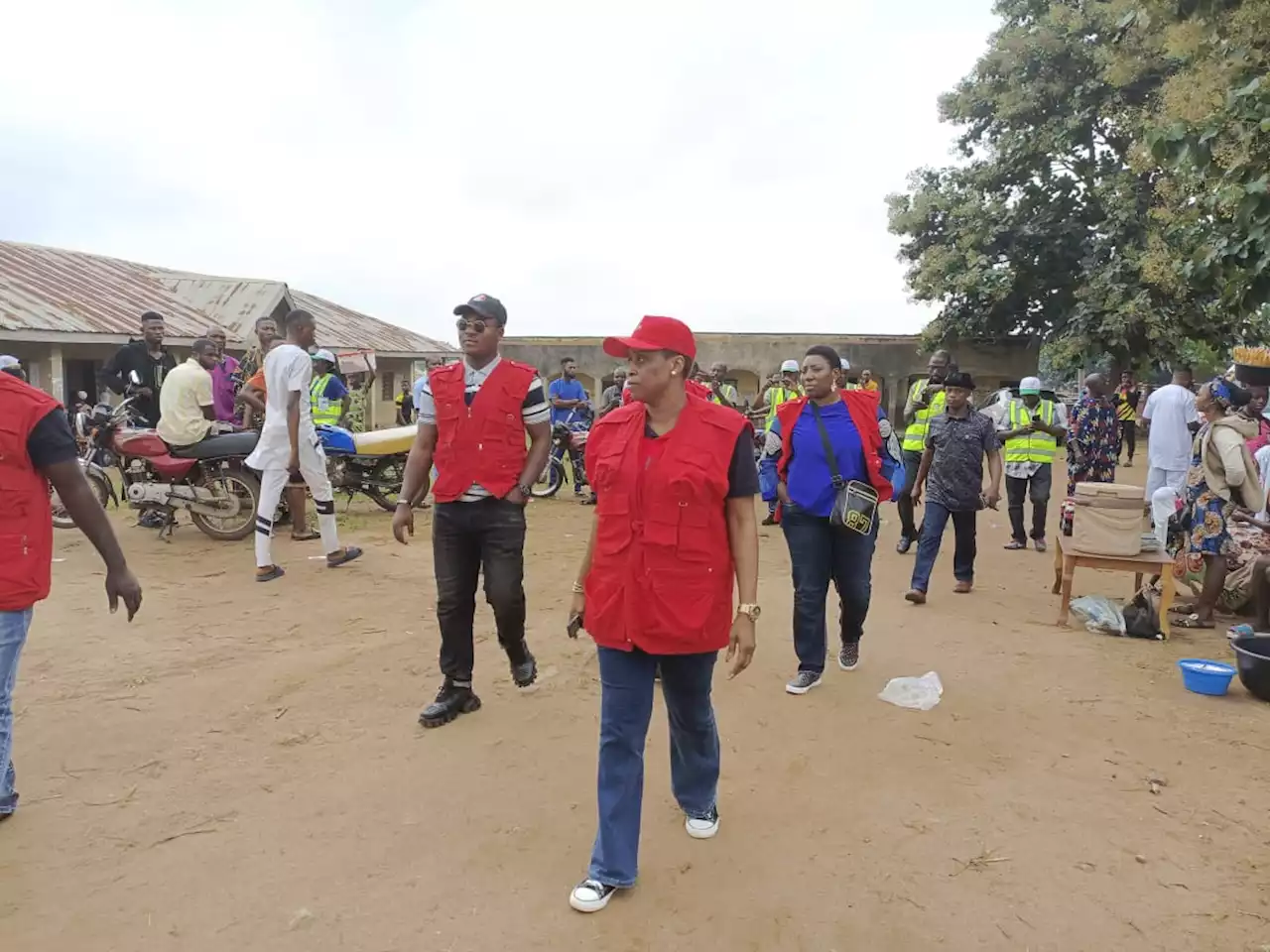 Guber Poll: EFCC Operatives Storm Osun To Monitor Exercise