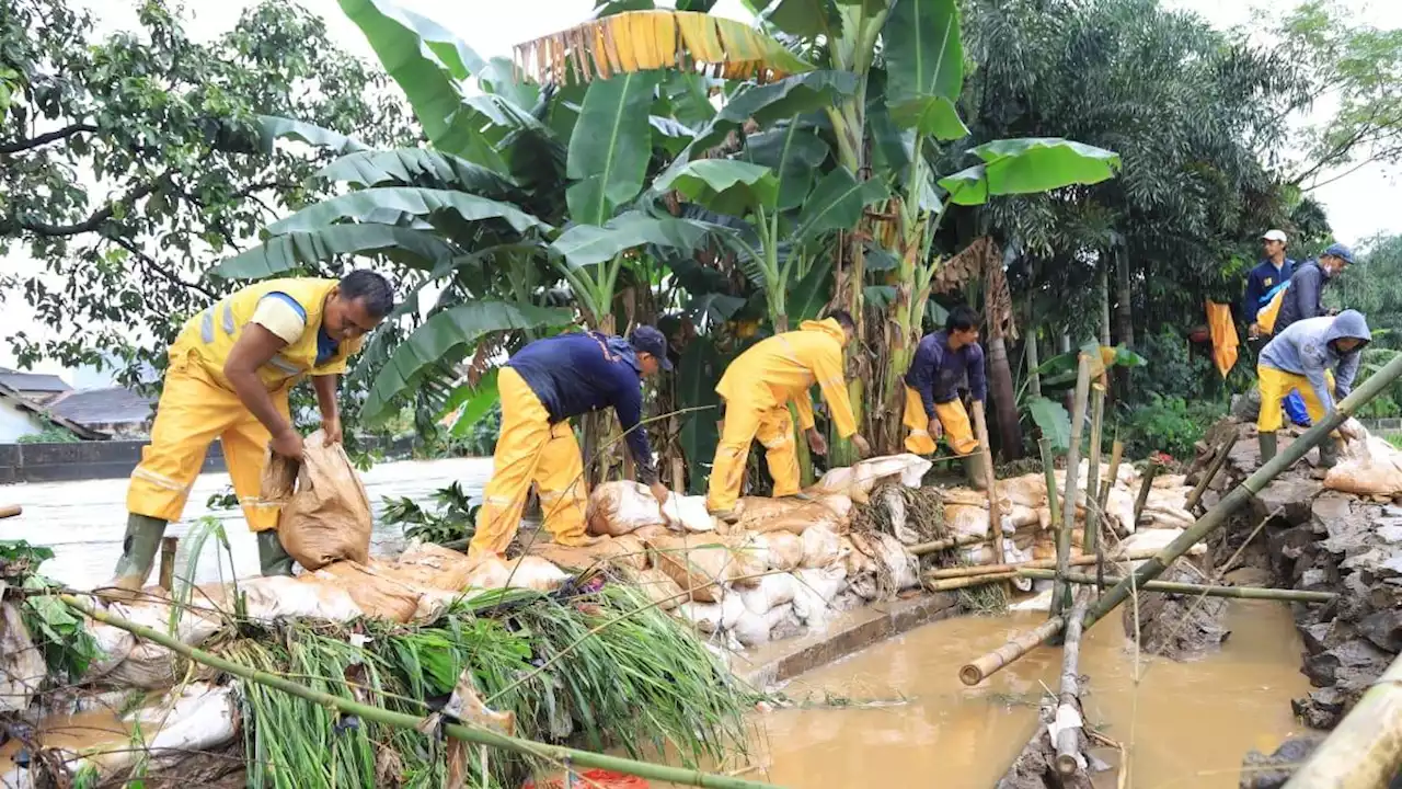 Bukan Hanya karena Hujan Deras, Ini Penyebab Kota Tangerang Terendam Banjir