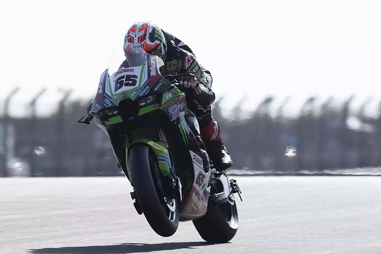 World Superbike: Kawasaki's Jonathan Rea takes dominant pole