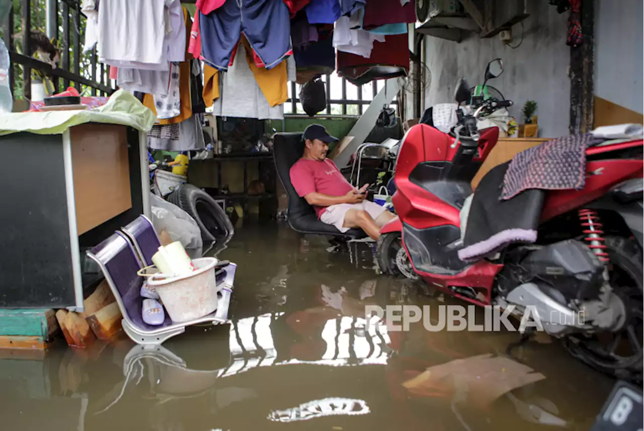 Kota Tangerang Catat 19 Titik Banjir, Ketinggian Rata-Rata 30 Sentimeter |Republika Online