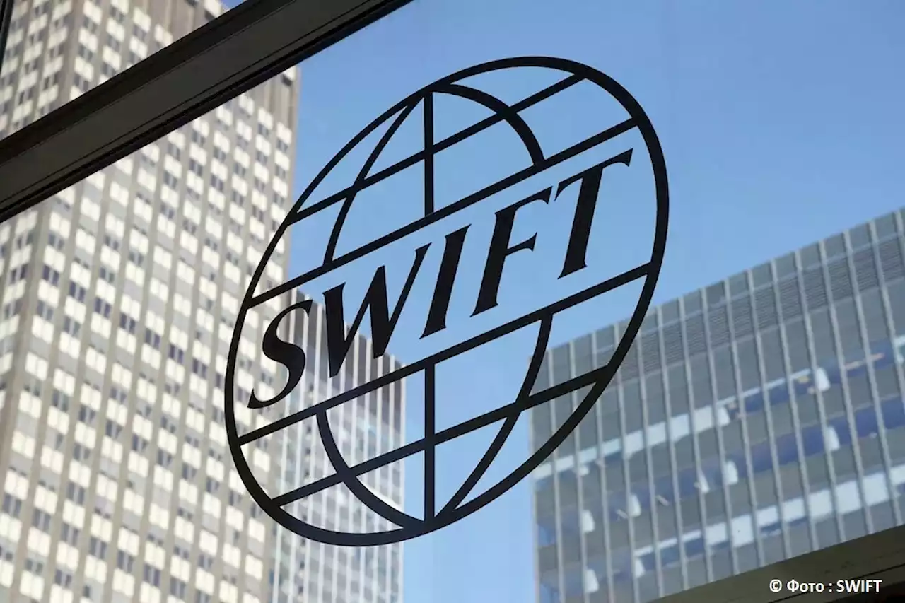 Орешкин заявил о намерении властей сделать так, что SWIFT не будет нужна