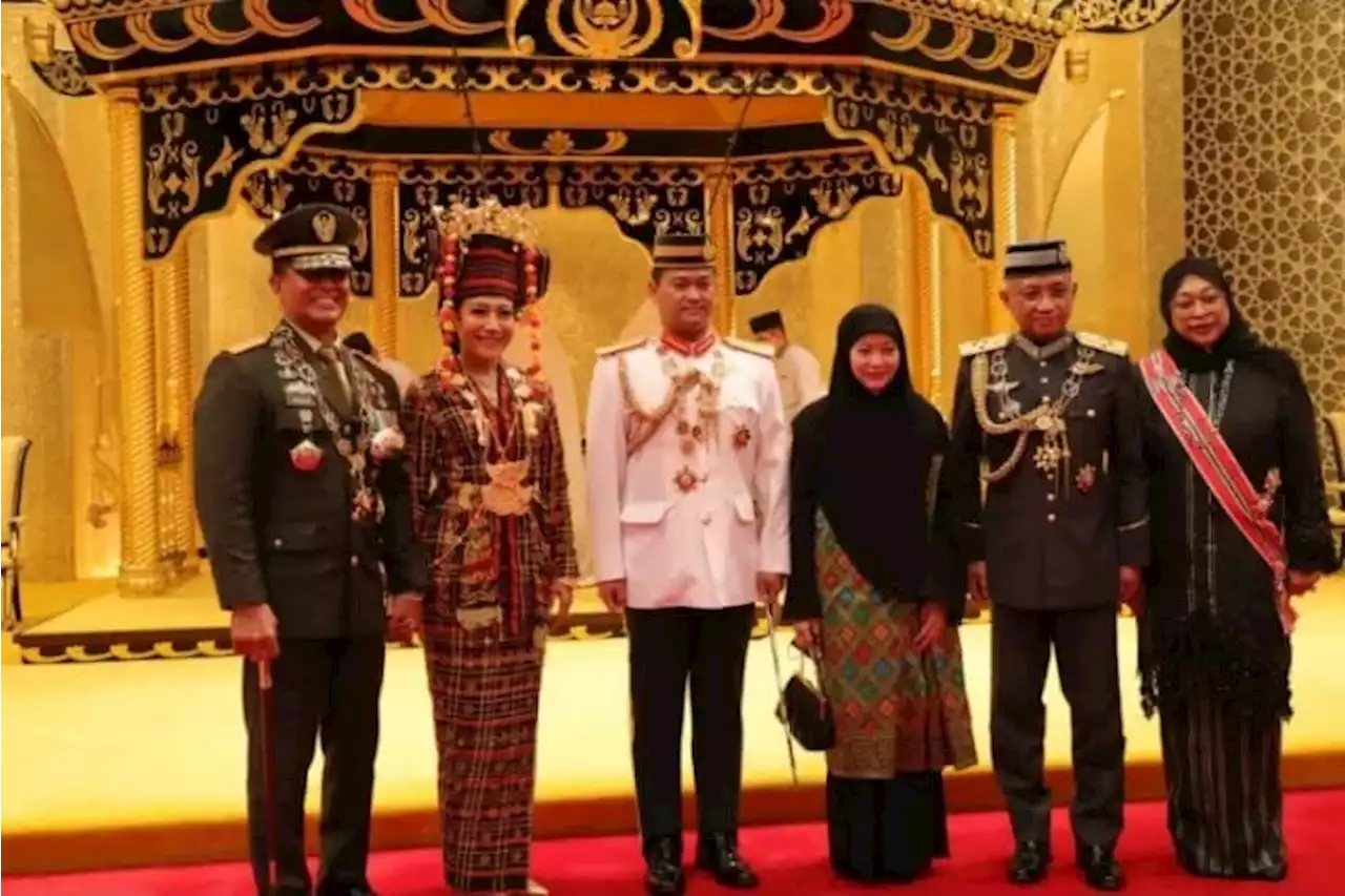 Panglima TNI Jenderal Andika Terima Penghargaan dari Sultan Brunei