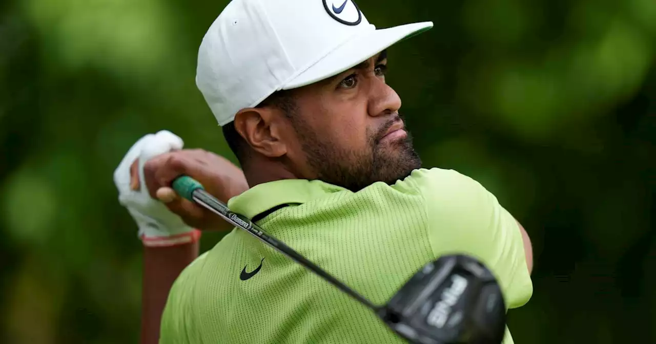 Utah’s Tony Finau birdies No. 18 to make the cut in The Open Championship