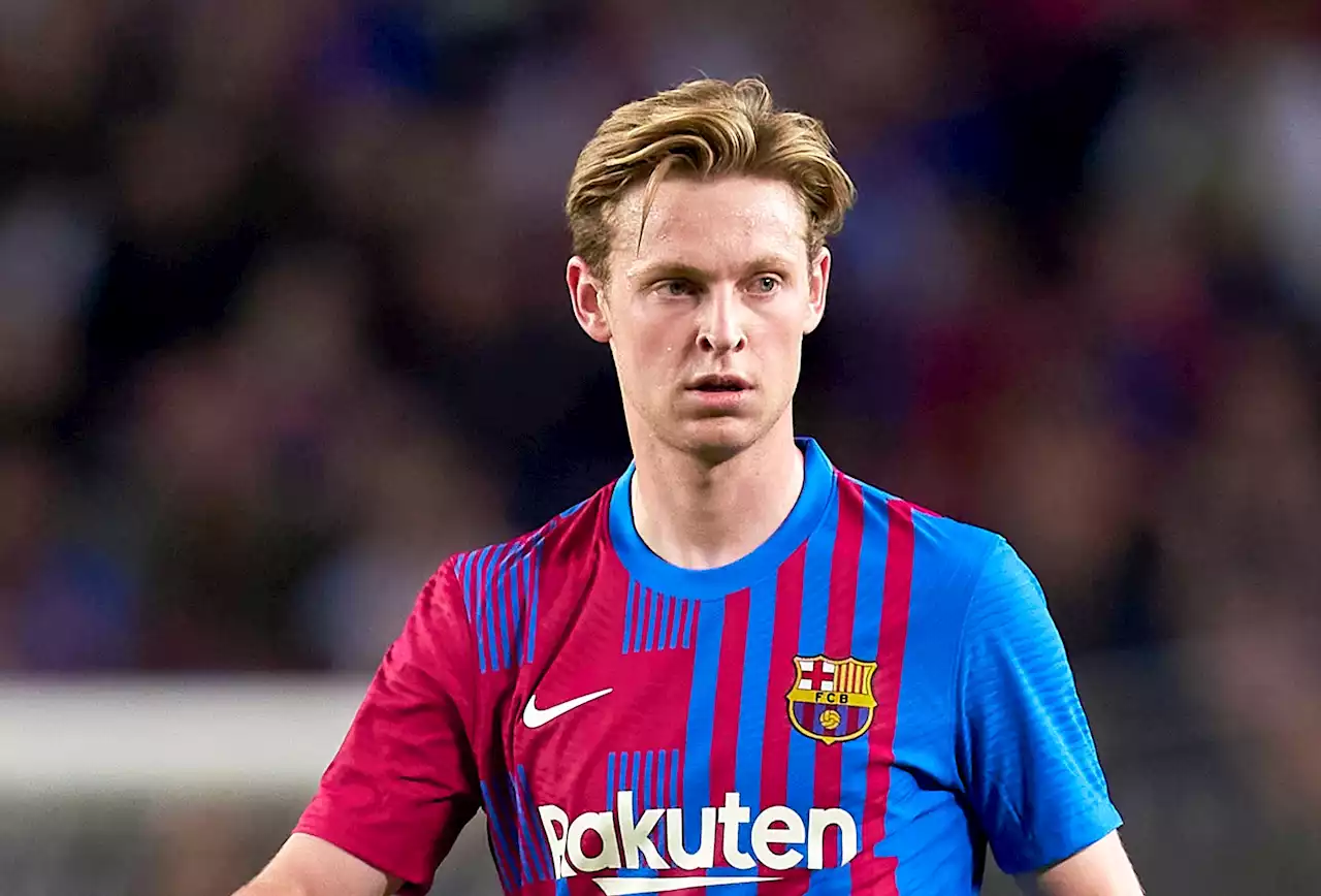 De Jong's comments to teammates put move in doubt despite agreement on transfer