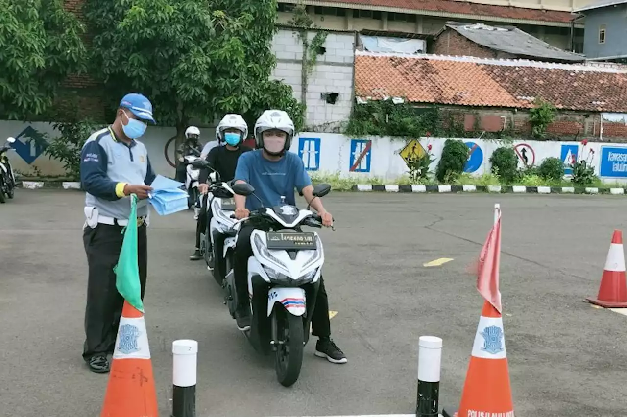 Hari ini ada dua lokasi pelayanan SIM Keliling