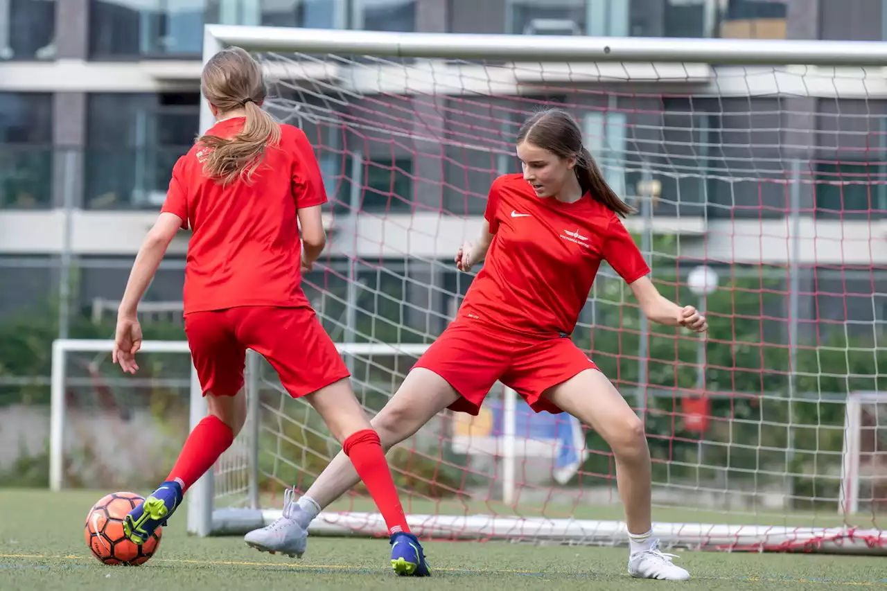 Wie gut läuft die Föderung beim Mädchenfußball?