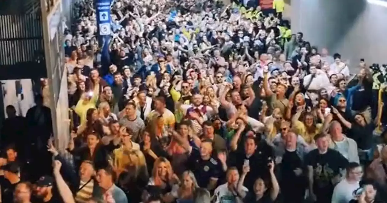 Gerry Cinnamon fans engage in mass singalong as they leave Hampden Park gig