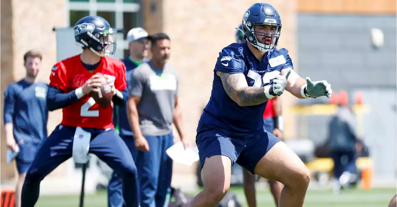 How likely is it that Abraham Lucas will be the Seahawks’ Week 1 starting right tackle?