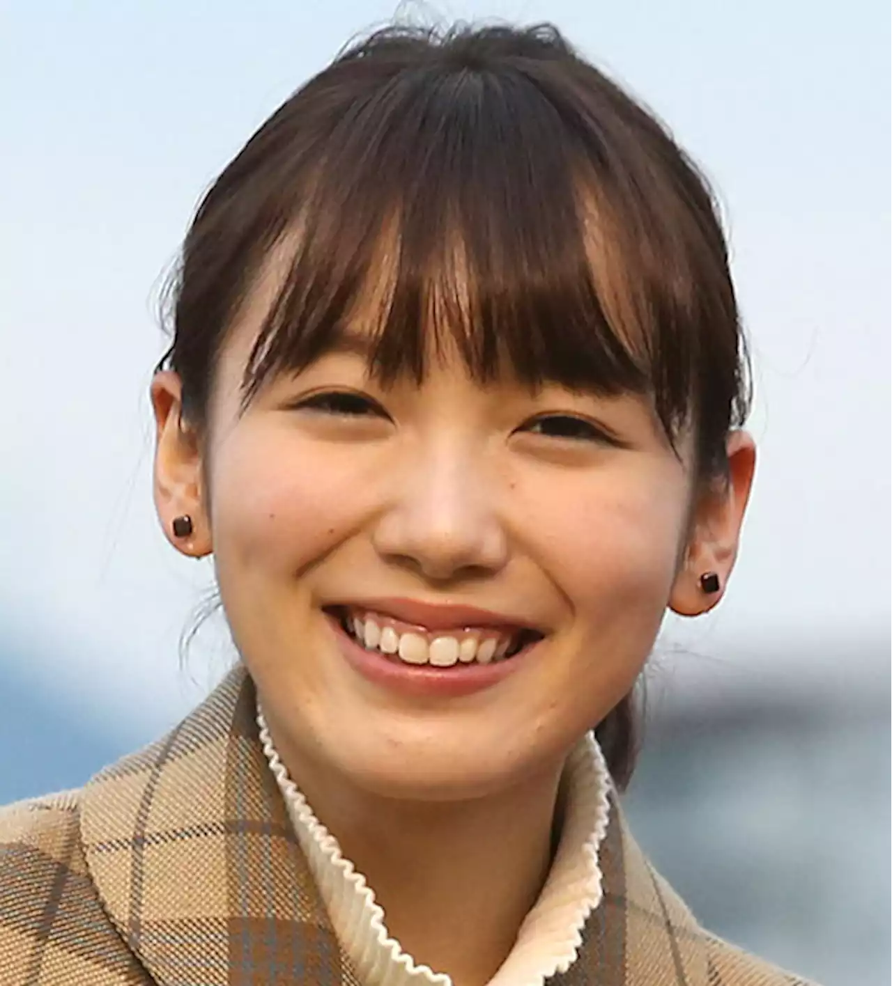 飯豊まりえは“令和の癒やし系”女優 ジュニアファッション誌出身まとも人気爆上がり中 - トピックス｜Infoseekニュース