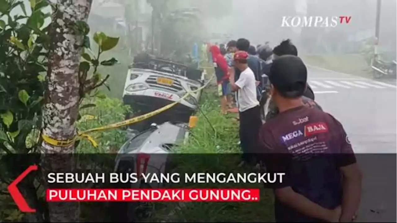 Kronologi & Sebab Bus Berpenumpang Puluhan Pendaki dari Jakarta Terguling saat Menuju Gunung Merbabu