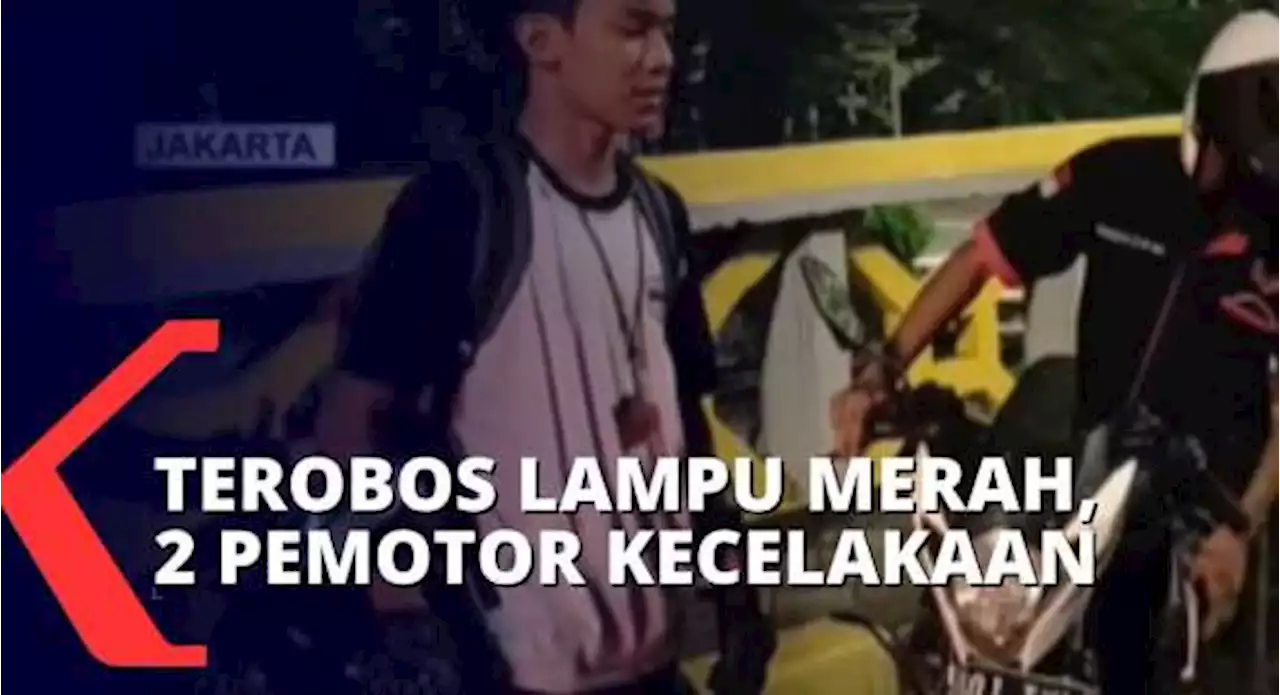 Tabrakan Saat Terobos Lampu Merah, 2 Motor Rusak Parah dan 1 Pengendara Alami Luka Berat!