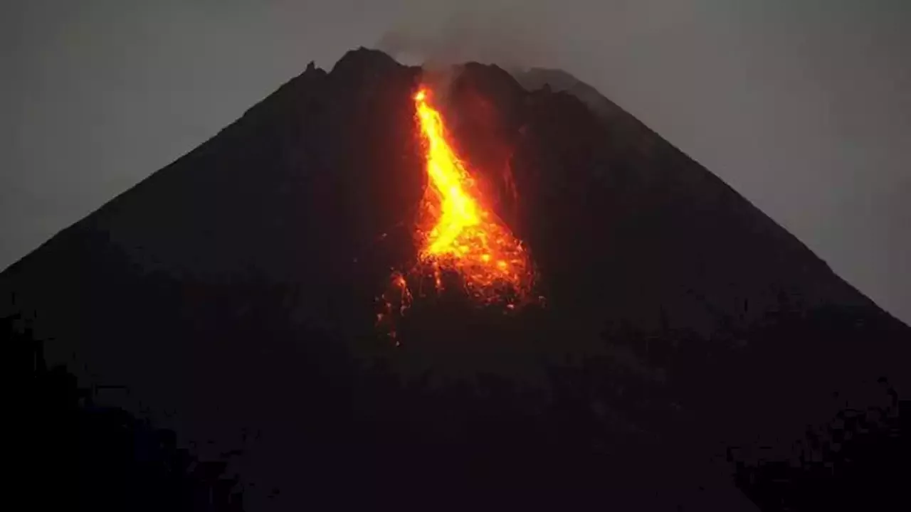 Gunung Merapi Luncurkan Guguran Lava 43 Kali Dalam Sepekan, Status Masih Siaga