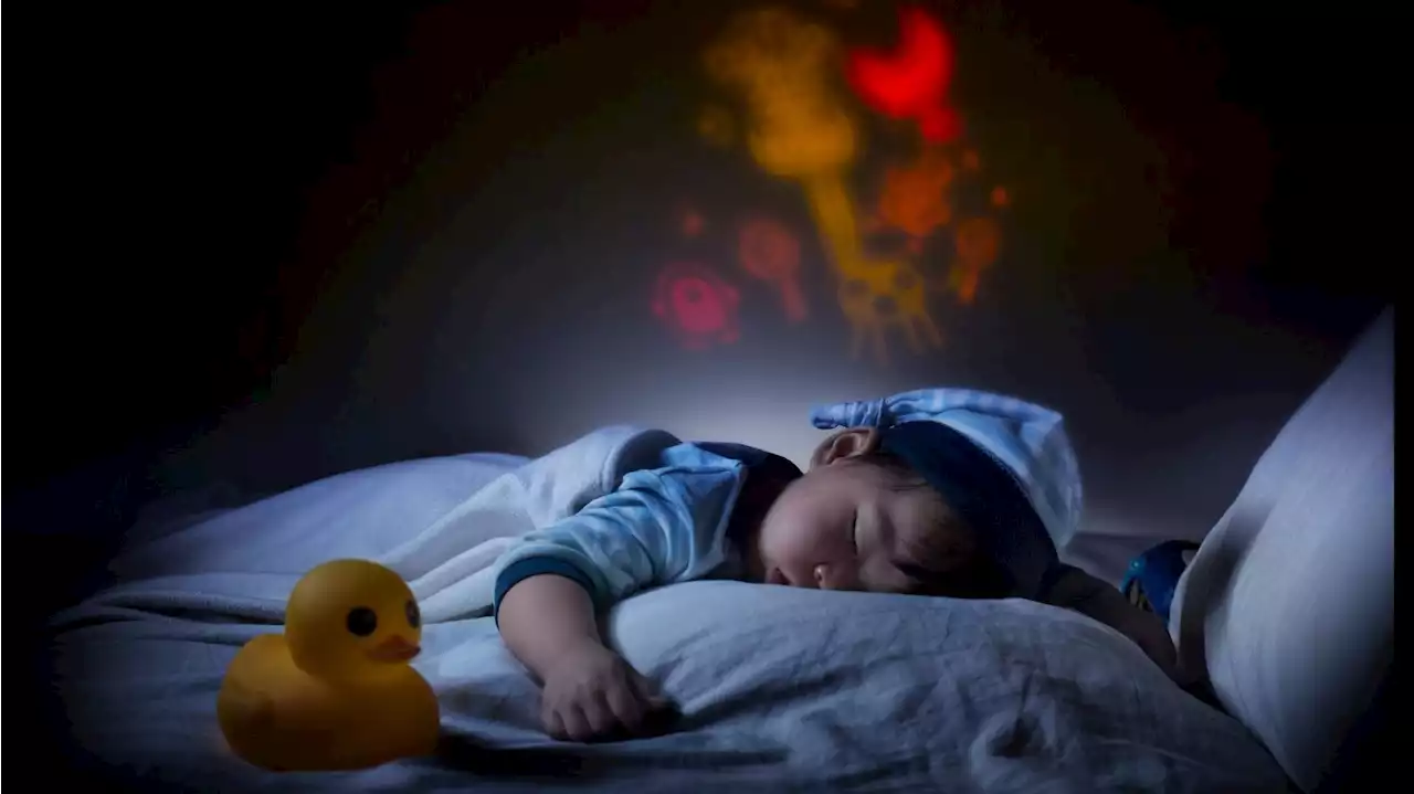 The best light projectors for babies for a full night of sleep