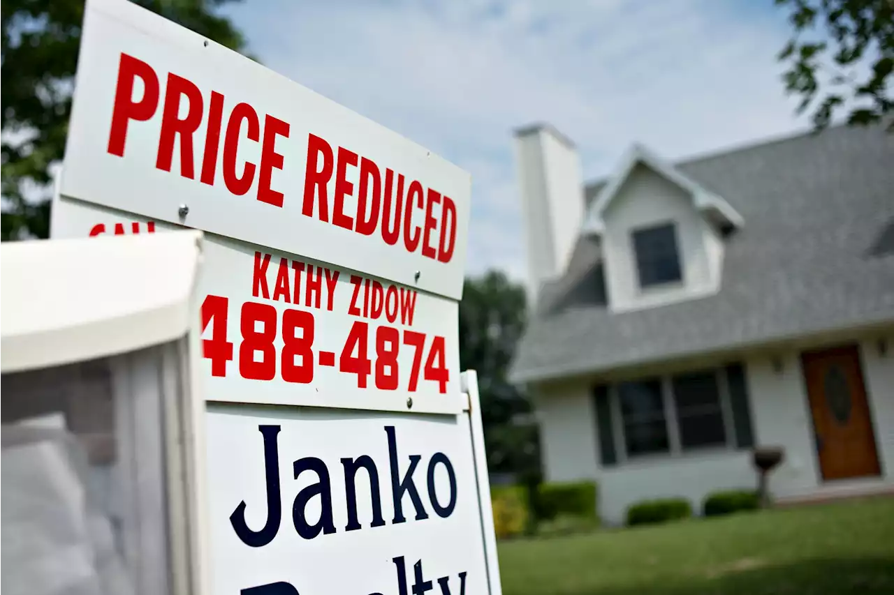 These Are the 10 Cities Seeing the Most Price Cuts for Homes