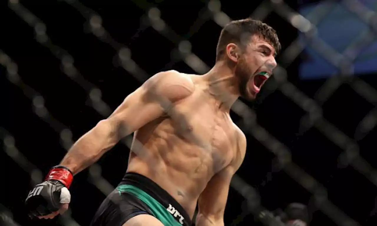 Yair Rodriguez holds historic last-second faceplant knockout win over ‘The Korean Zombie’ and now he’s one win away from a shot at Alexander Volkanovski’s featherweight title