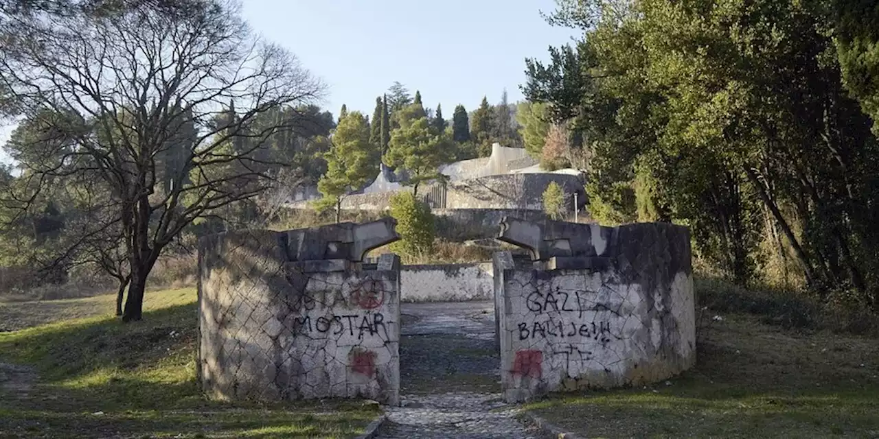 Petition der Woche: Stadt vernachlässigt Antifa-Denkmal