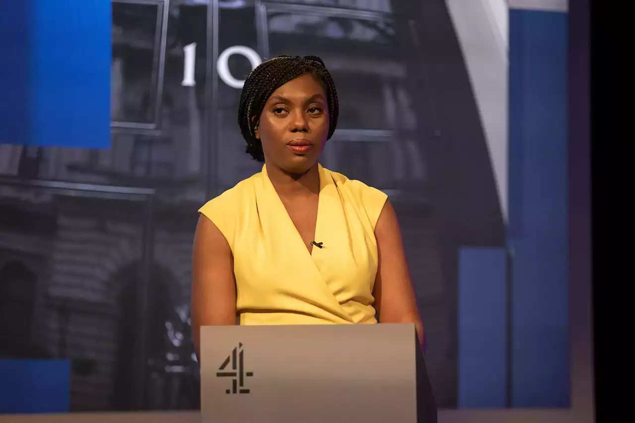 Kemi Badenoch holds talks to lure MPs from rival candidates before final run-off