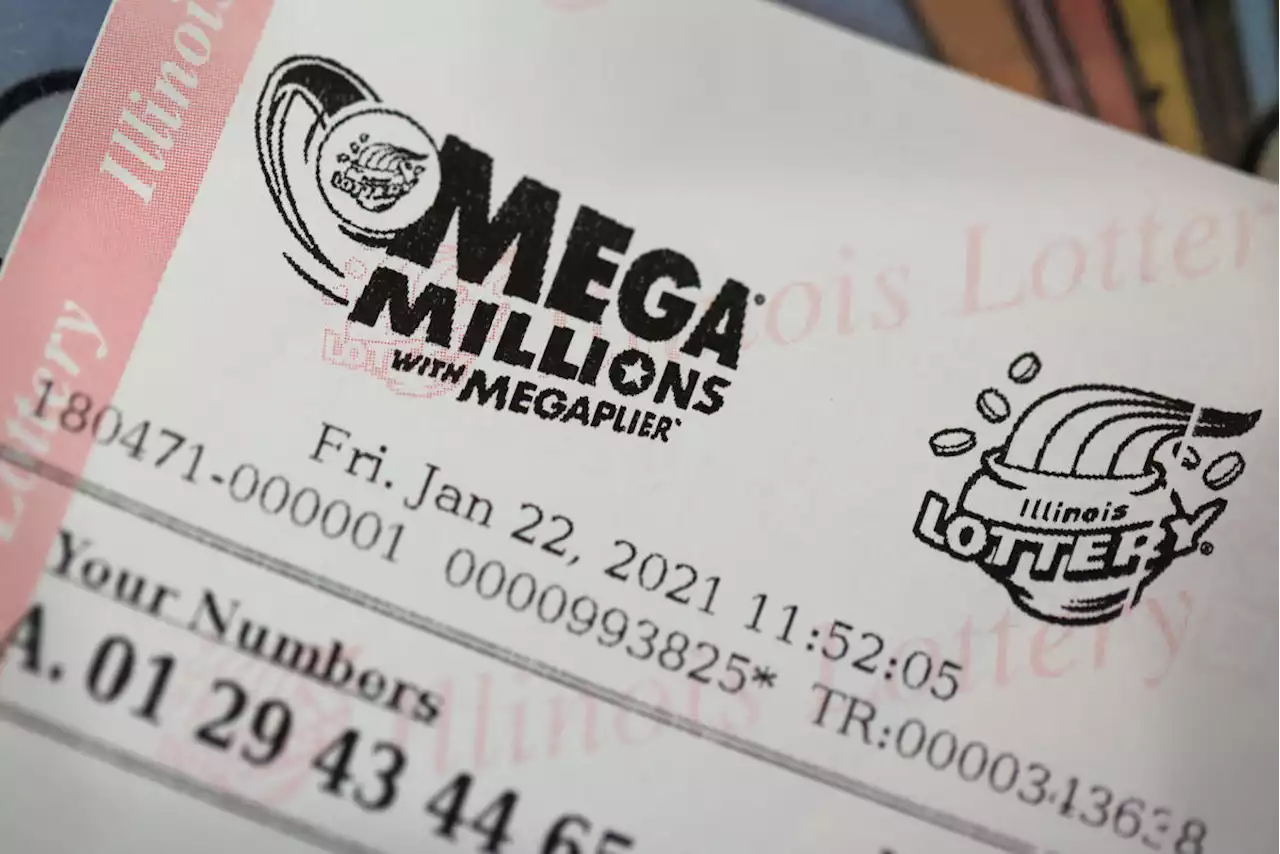 Mega Millions jackpot tops half a billion dollars