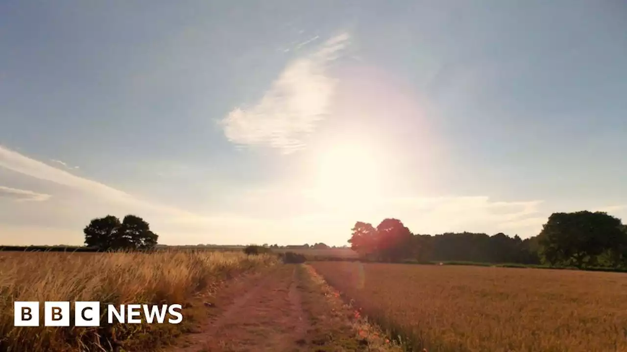 Yorkshire and Lincolnshire warned over record-breaking heat