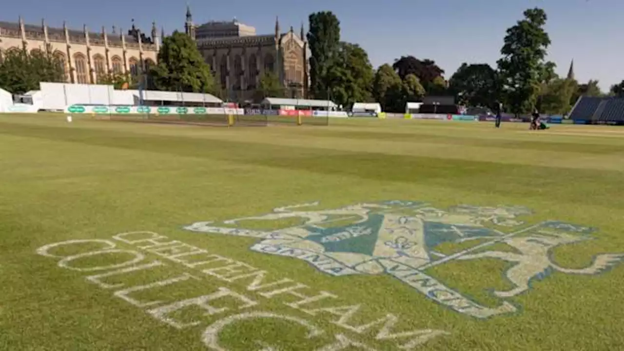 Glos & Northants shorten Tuesday play due to heat