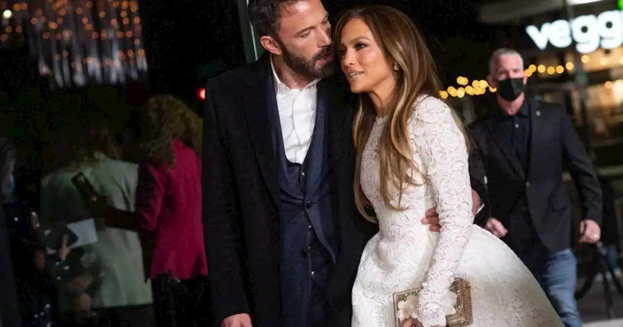 Jennifer Lopez and Ben Affleck tie the knot