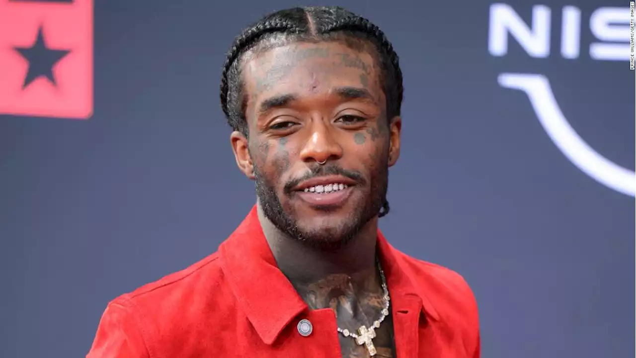 Lil Uzi Vert changes pronouns on Instagram