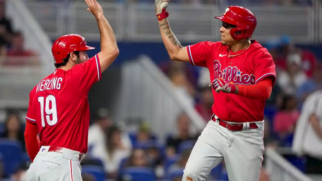 Dominant Nola, Phillies shut down Marlins for 3-game sweep