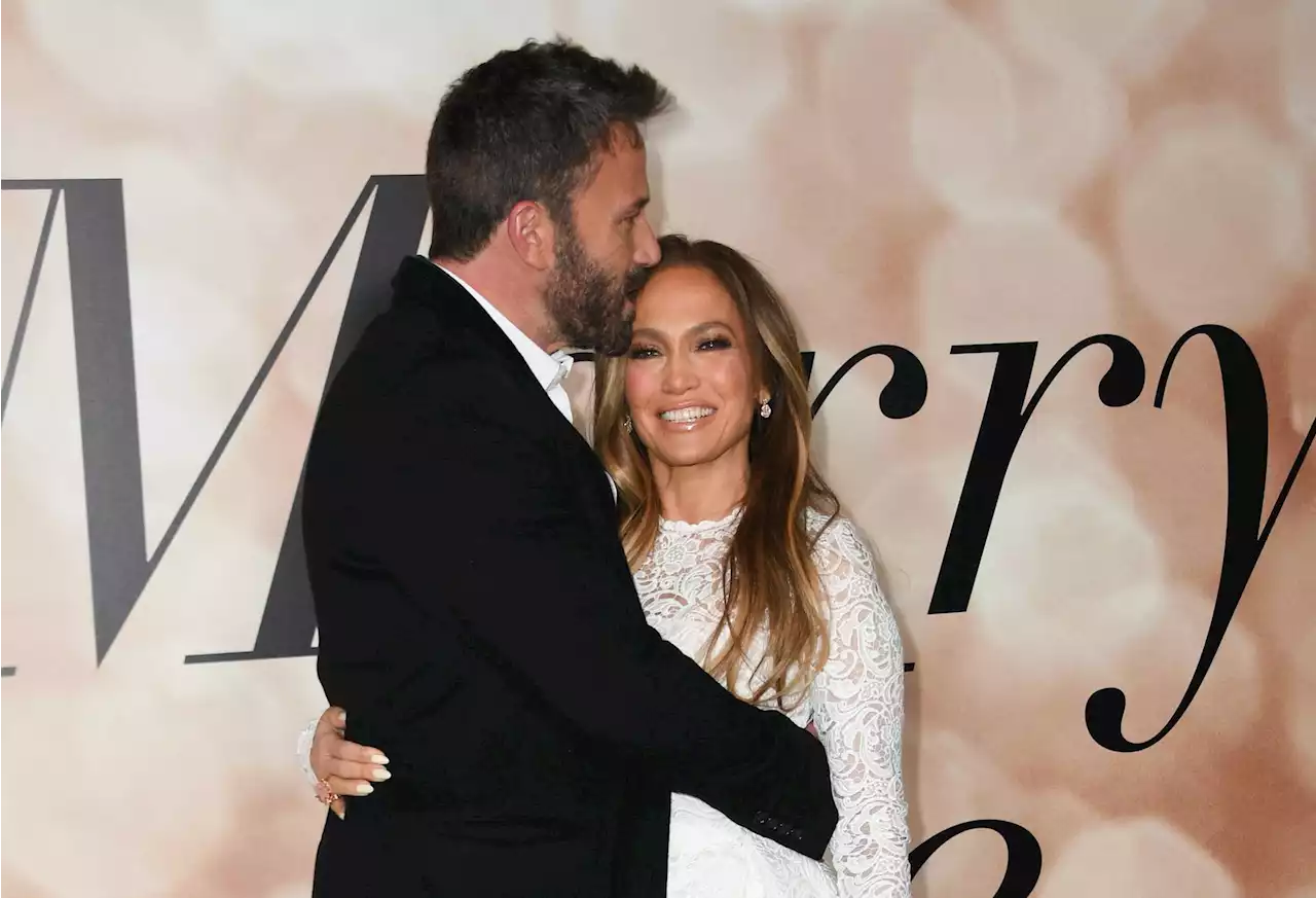 Jennifer Lopez and Ben Affleck are married!