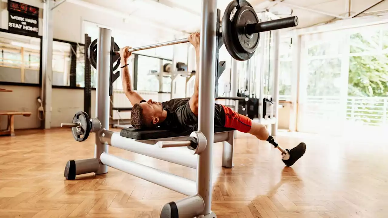 Bench press muscles worked: Here's what happens when you lift that barbell