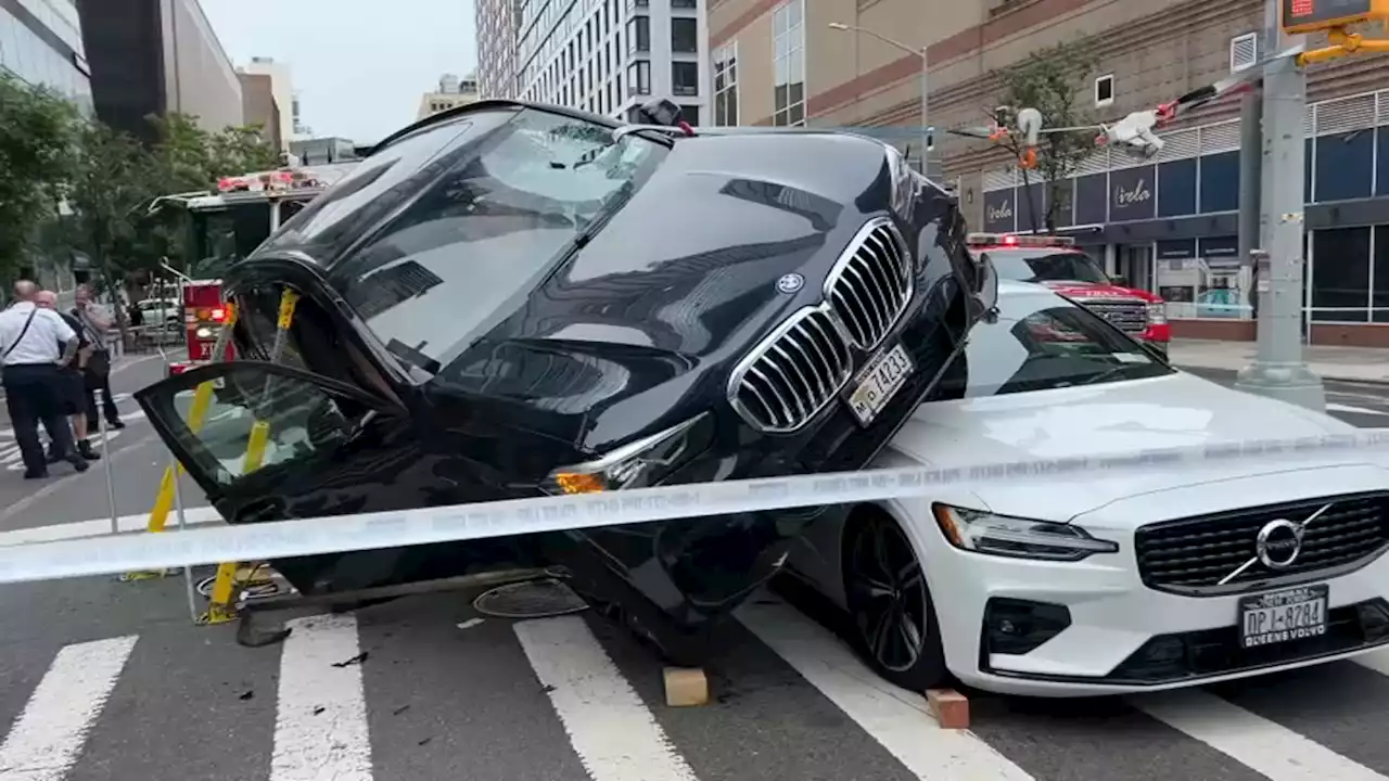 FDNY Member's Leg Crushed in Midtown Crash Rescue Attempt