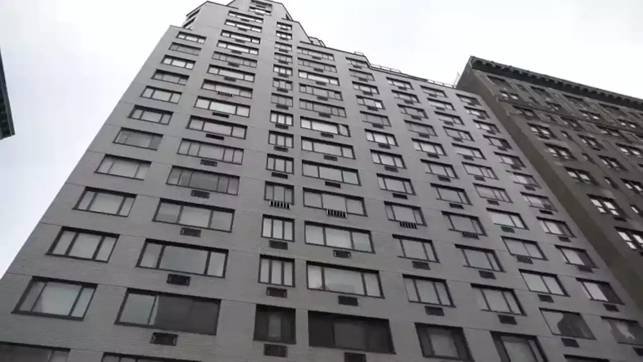 Man Falls to Death From Manhattan High-Rise While Cleaning Windows: NYPD