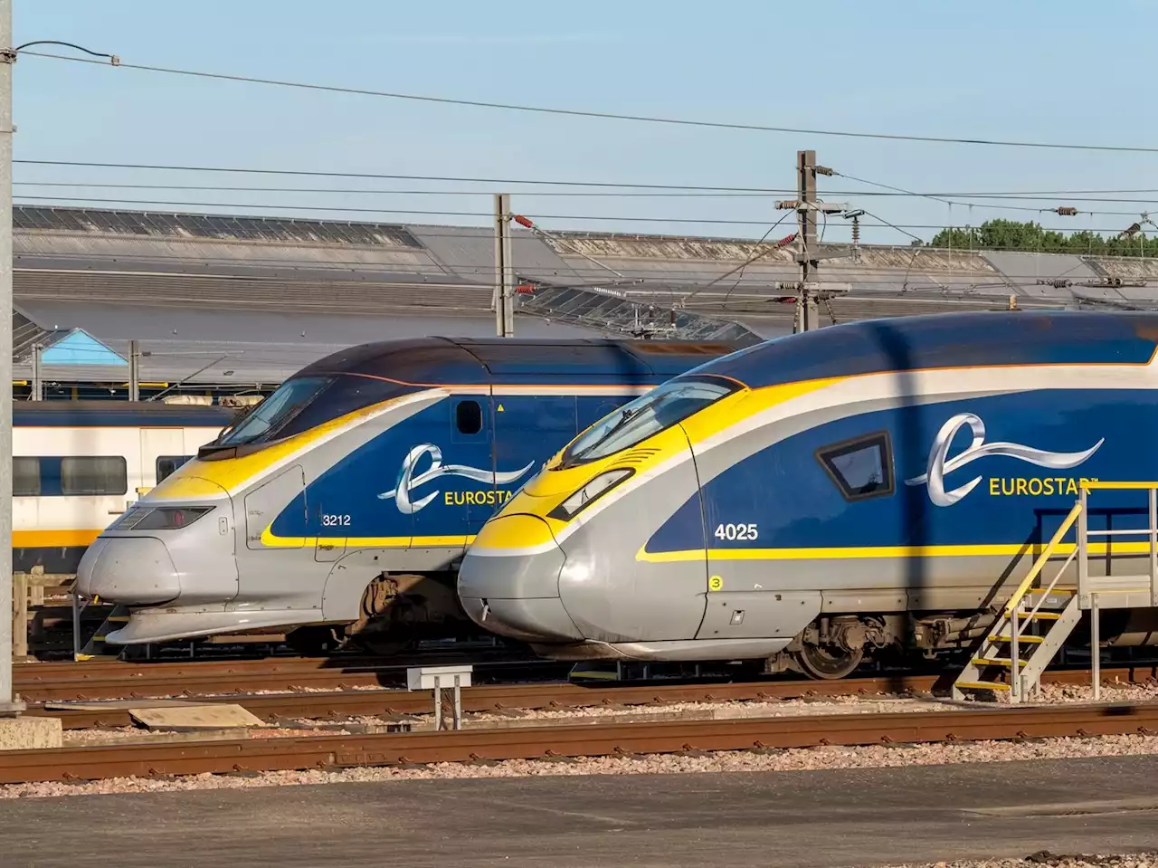 Business travellers are ditching planes for Eurostar trains to avoid travel chaos and flight delays | Businessinsider