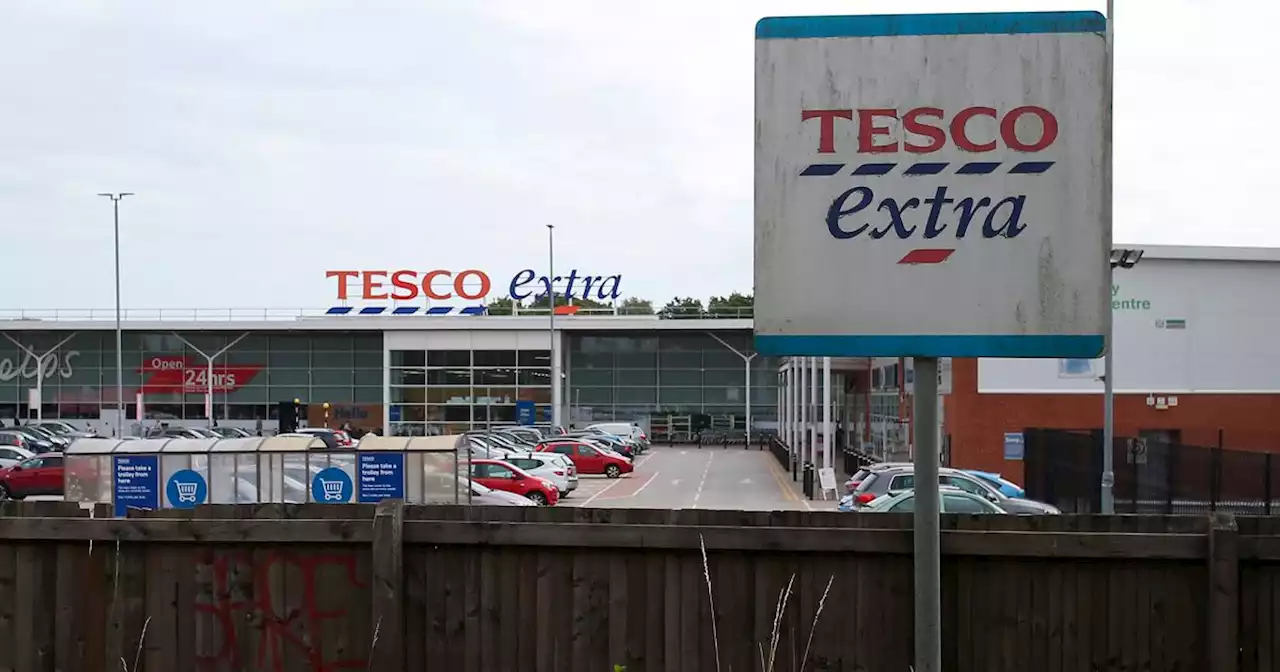 Tesco shoppers outraged over latest plastic bags change