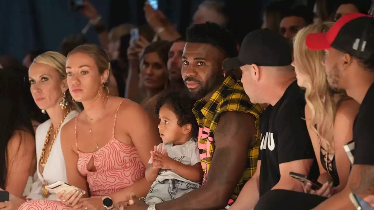 Nach Trennung: Jason Derulo bewundert Ex Jena auf Catwalk