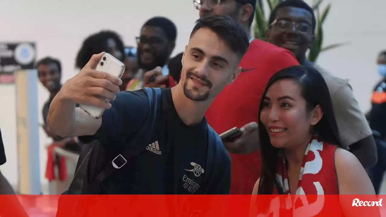 Smith Rowe: «Fábio Vieira é muito parecido com o Bernardo Silva»