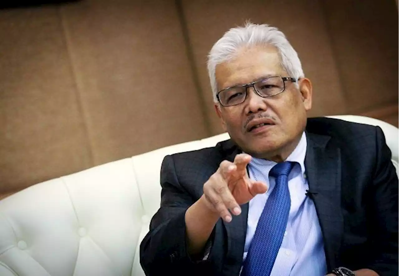 Maid freeze due to 'misunderstanding', talks being held with Indonesia to resolve issue, says Hamzah
