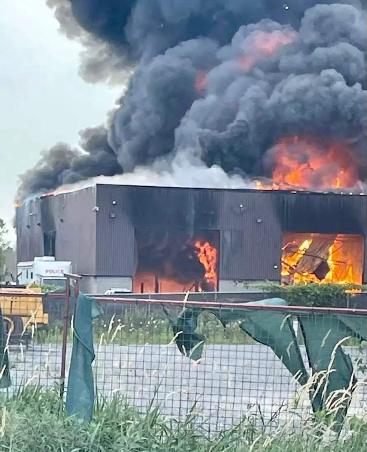 Hwy. 401 reopens as Durham police storage unit on fire