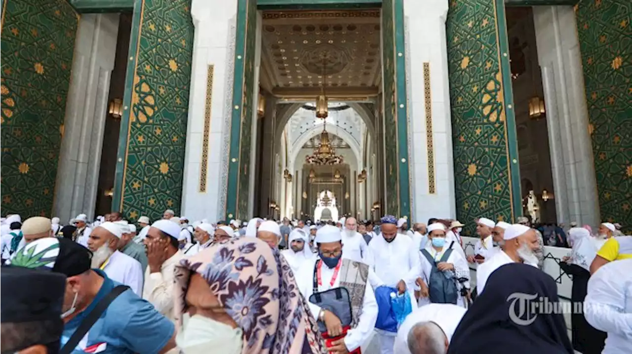 Presiden Jokowi Minta Jemaah Haji Suntik Booster Covid-19 Sebelum Pulang ke Rumah Masing-masing - Tribunnews.com