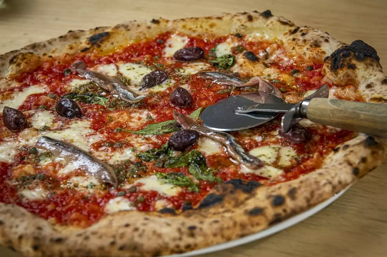 Anello, Slaithwaite review: The town library that has been transformed into a stylish pizzeria