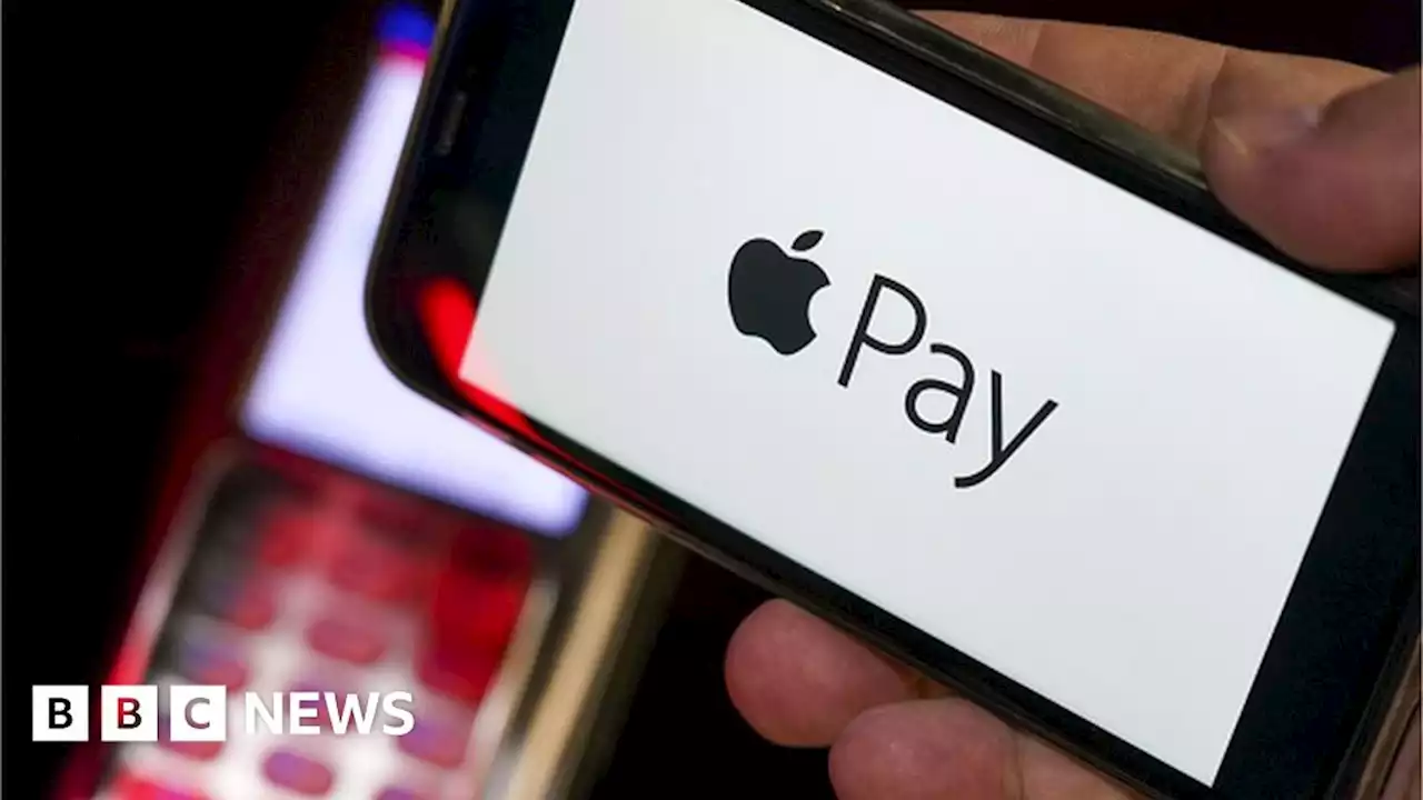 Apple sued over Apple Pay payment system