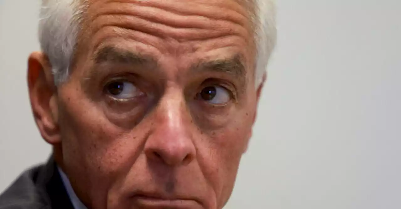 Poll: Neck and Neck Race for Charlie Crist's Seat in Florida's 13th District