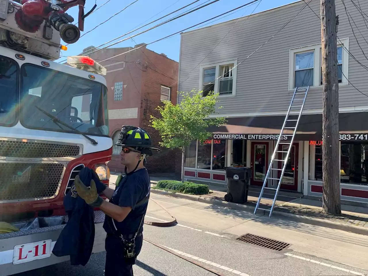 1 dead, 1 injured after Cleveland apartment fire, officials say