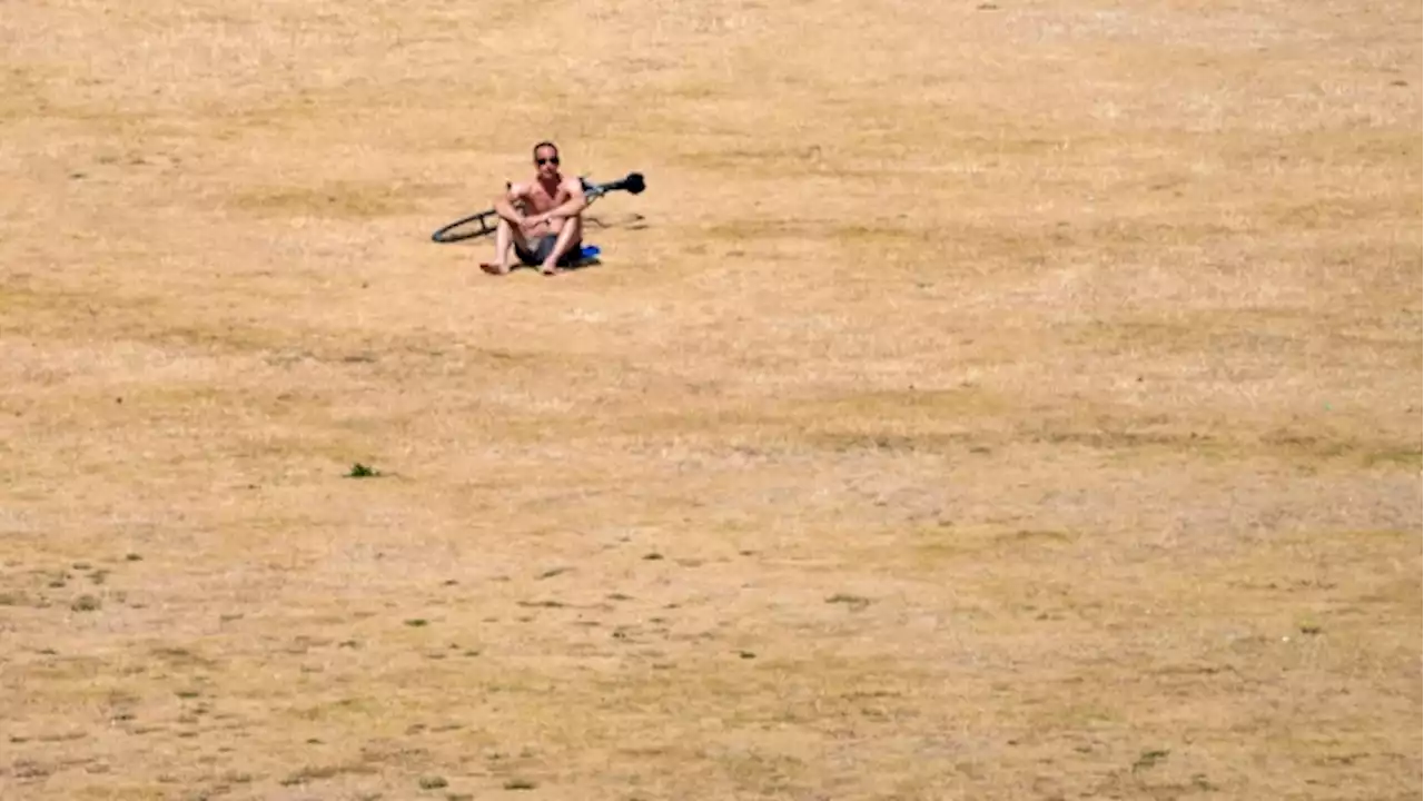 After warmest-ever night, UK braces for record-breaking heat