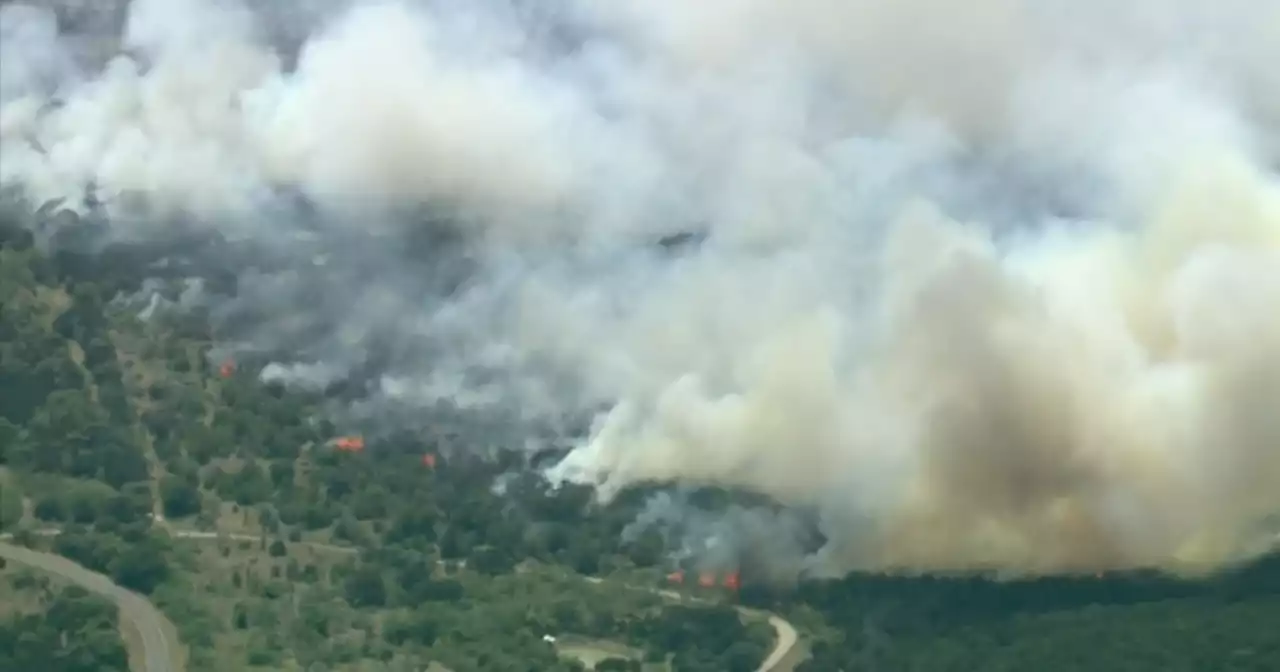 Wildfire near Possum Kingdom Lake forces evacuation of homes, buildings