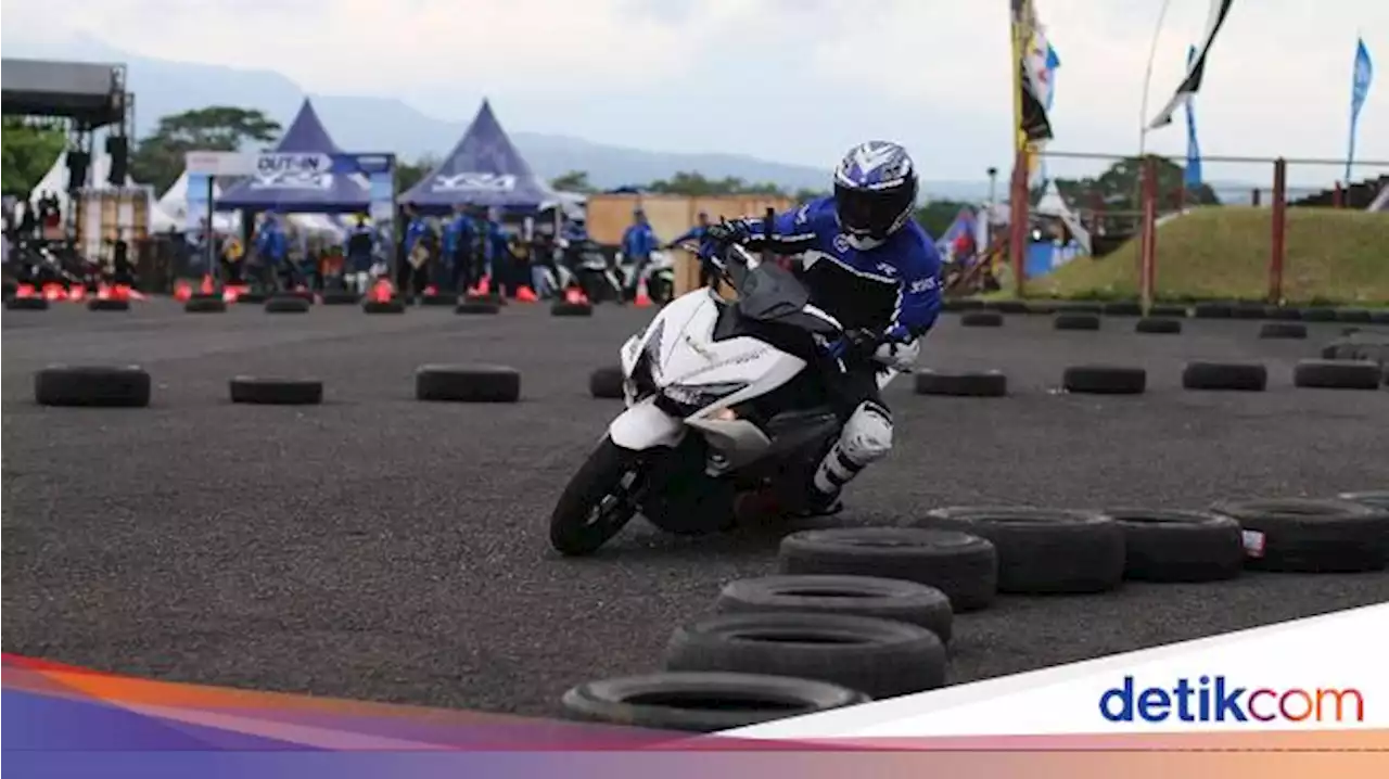 Cara Aman Naik Motor buat Pemula