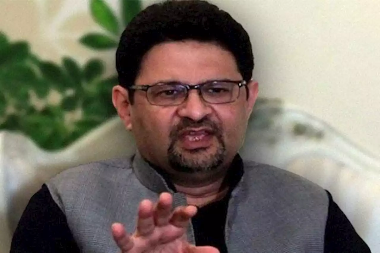 رواں مالی سال آئی ایم ایف پاکستان کو 4 ارب ڈالر دے گا: مفتاح اسماعیل