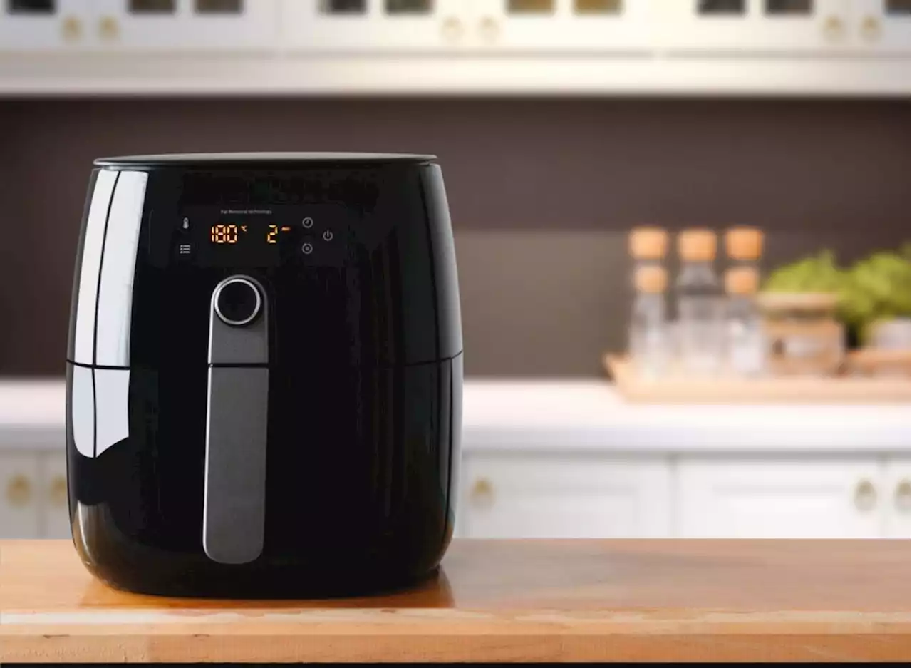 5 Surprising Effects of Cooking With an Air Fryer — Eat This Not That